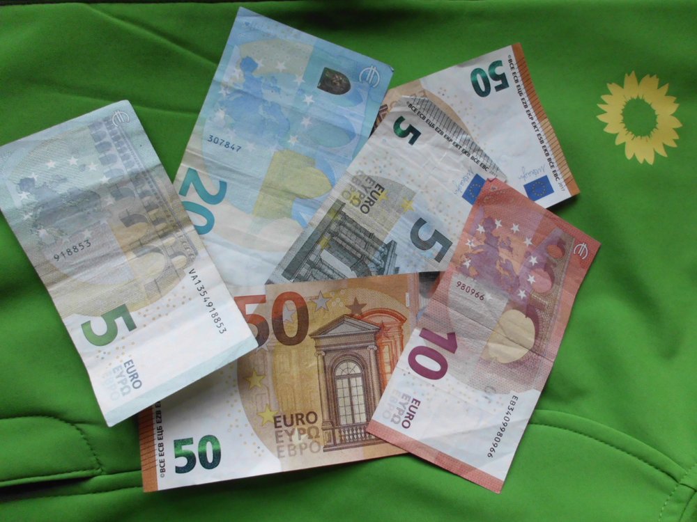 Das Verhandlungsergebnis der Grünen mit SPD und Union im Bund hilft acuh den Kommunen